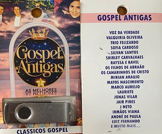 pendrive gravado original 500-600 músicas P108